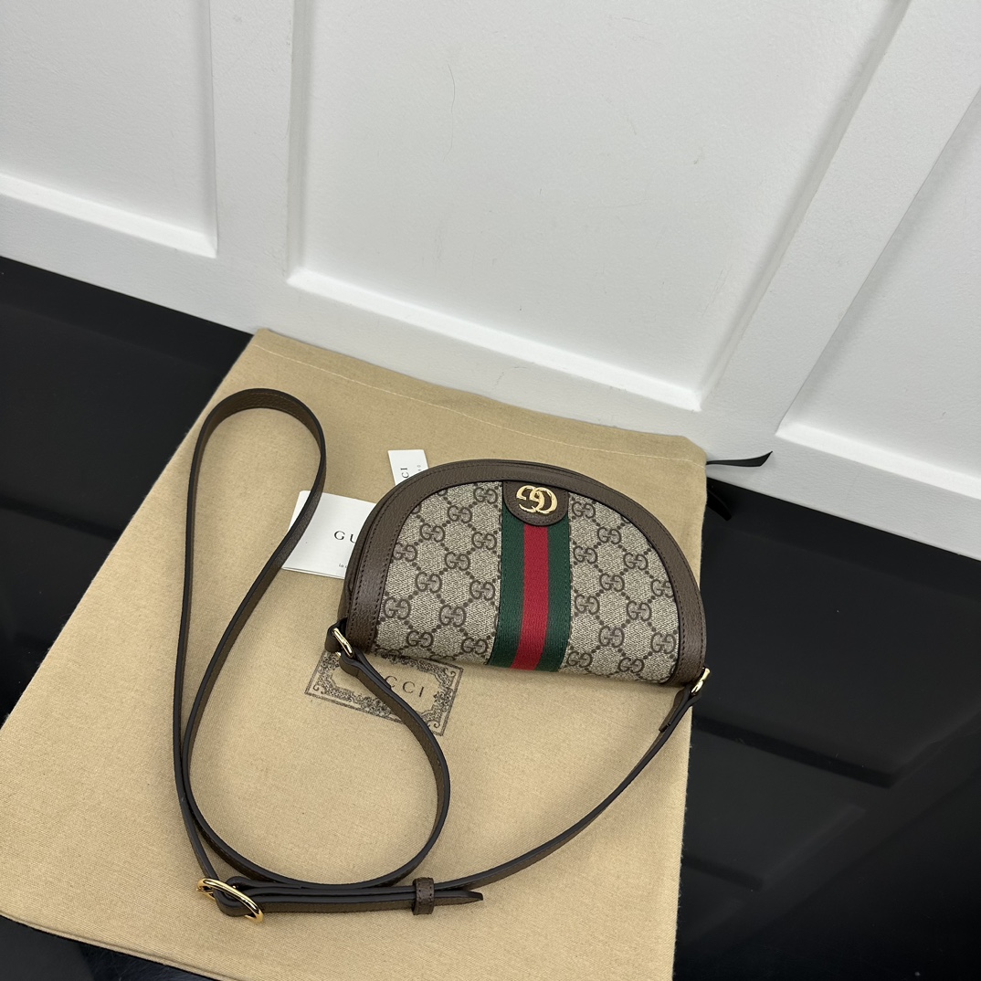 Gucci Satchel Bags